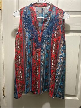 tea n rose Red Paisley Sleeveless Camisole with Blue Lace V-Neck